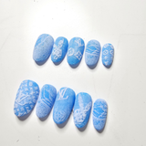 Denim Dreams – Luxury-Inspired Press-On Nail Set (Small, Round - Apres Sizes 2,5,4,6,8)