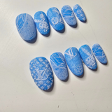 Denim Dreams – Luxury-Inspired Press-On Nail Set (Small, Round - Apres Sizes 2,5,4,6,8)