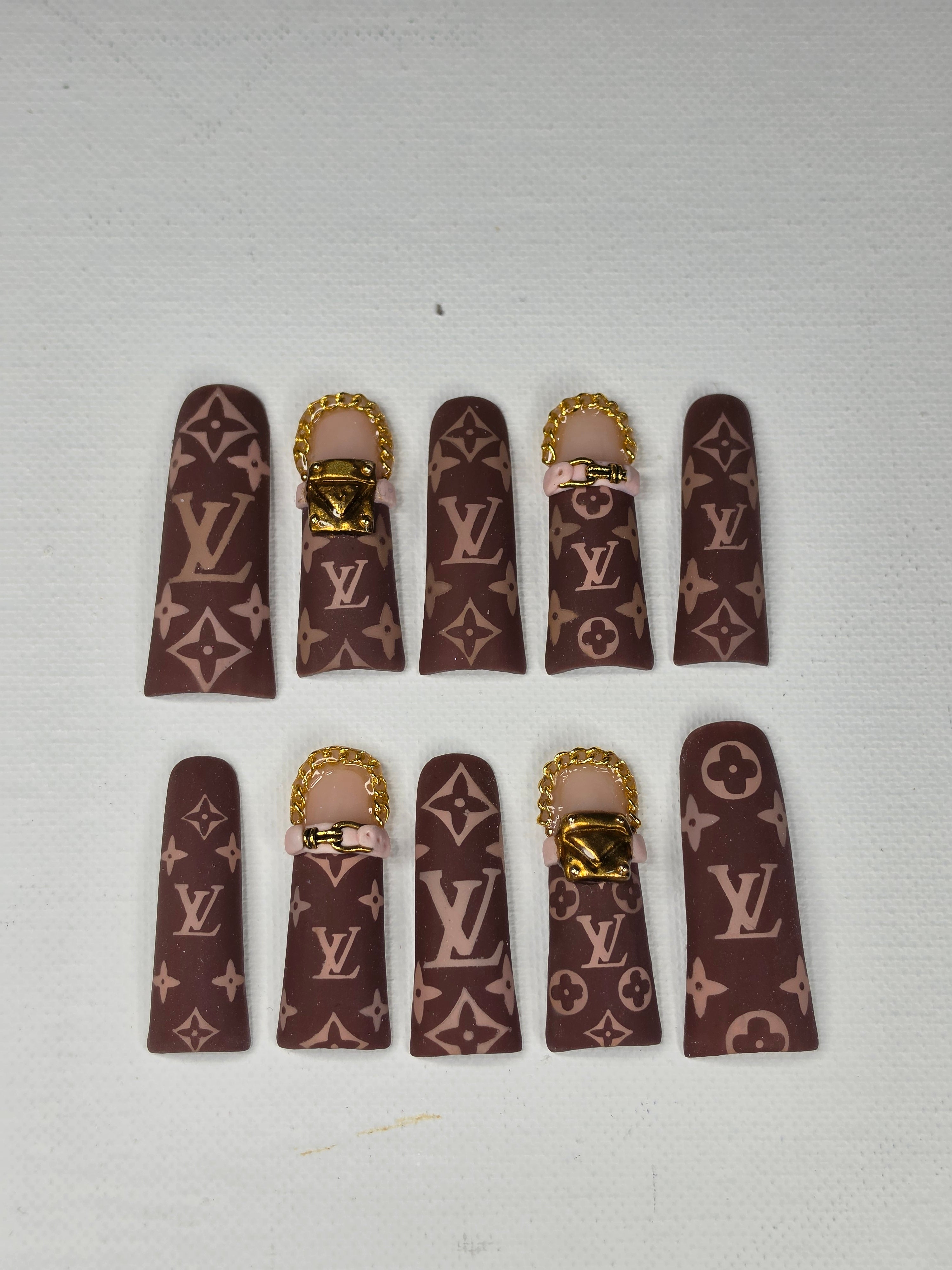 Luxury Level" Designer Monogram Press On Nails | XL Duck