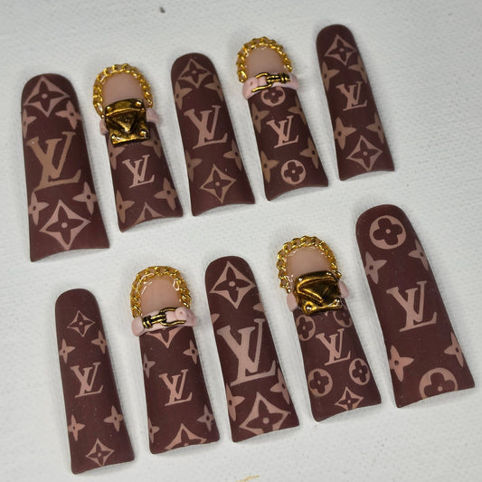 Luxury Level" Designer Monogram Press On Nails | XL Duck