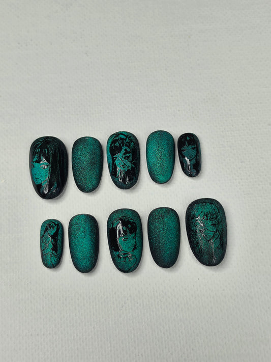 Tomie "Curse of Beauty" Cat Eye Press On Nails | Apres Short Round